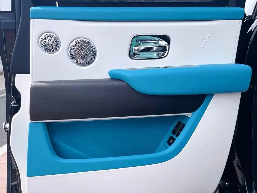 كولينان 2018 نسخة الخمسة مقاعد