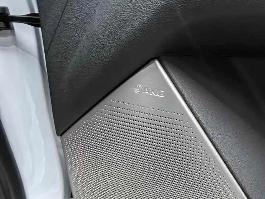 Cadillac XT5 2025 2.0T Premium