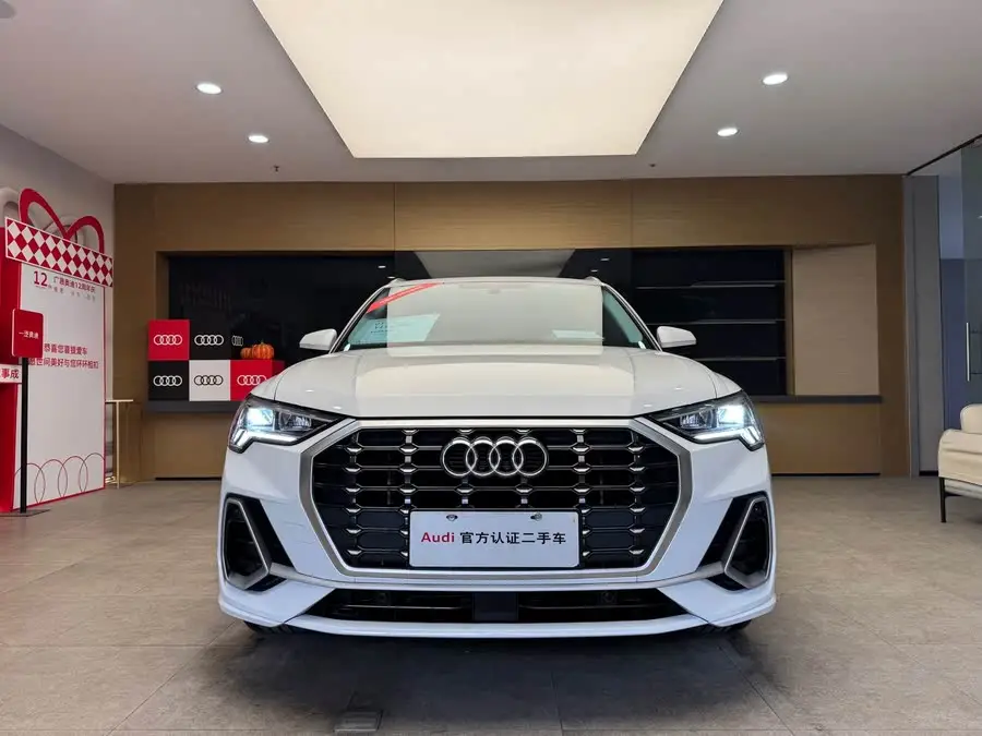 Audi Q3 2023 35 TFSI Fashion Dynamic Edition (1.4T)