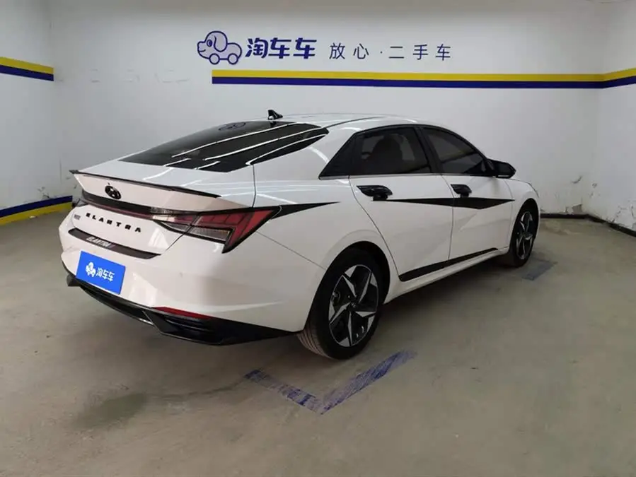 إيلانتر 2022 1.5L CVT LUX بريميوم