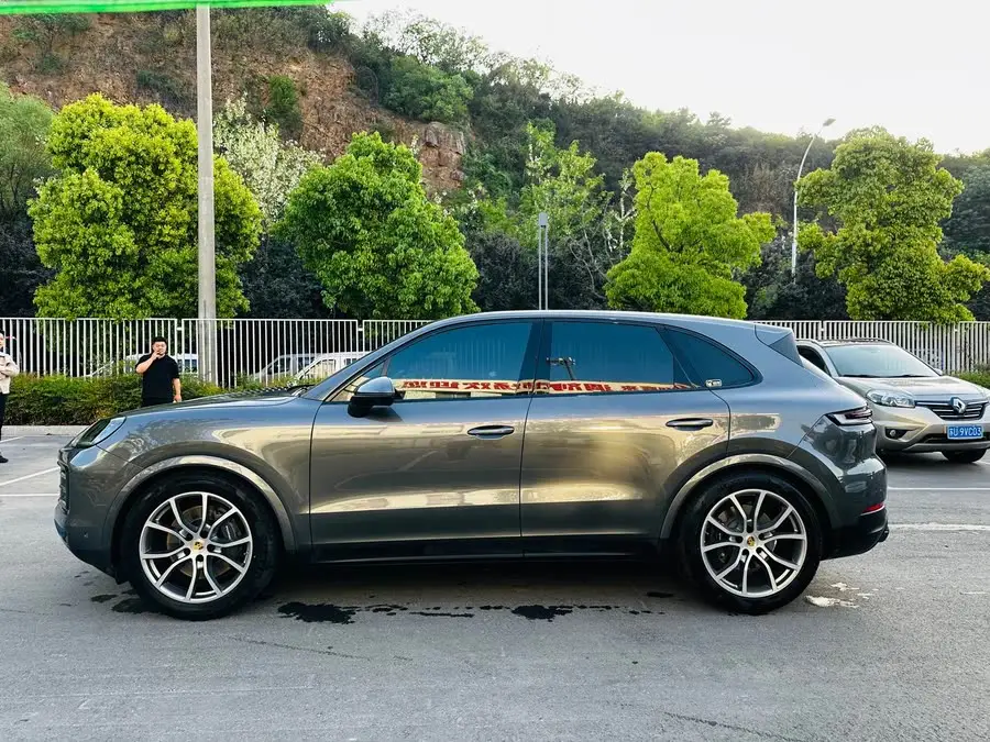 كايين 2024 كايين 3.0T