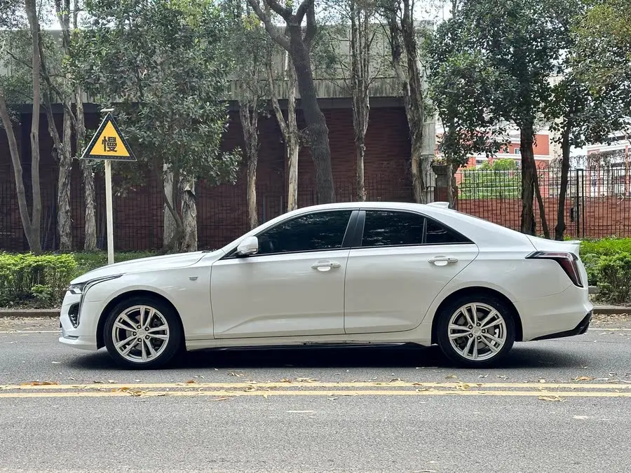 Cadillac CT4 2020 28T Sport