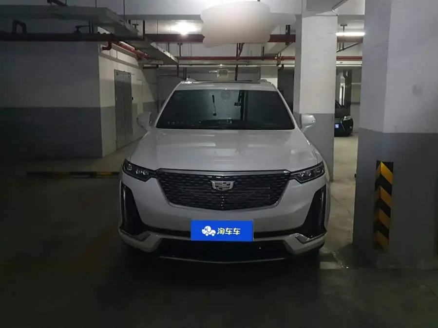 Cadillac XT6 2020 28T Six-Seat AWD Luxury Edition with Premium Sound System