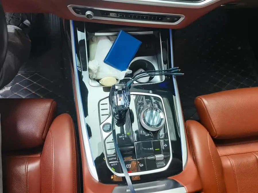 بي إم دبليو X7 2021 طراز مُعدل xDrive40i باقة الرفاهية التنفيذية