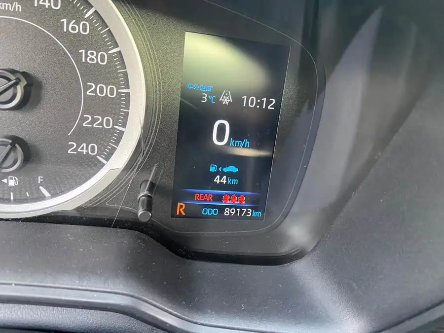 أسد آسيا 2021 2.0 لتر الفاخر