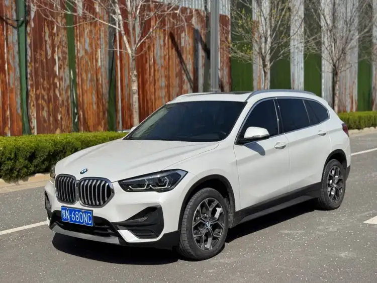 BMW X1 2021 sDrive25Li Leading Edition