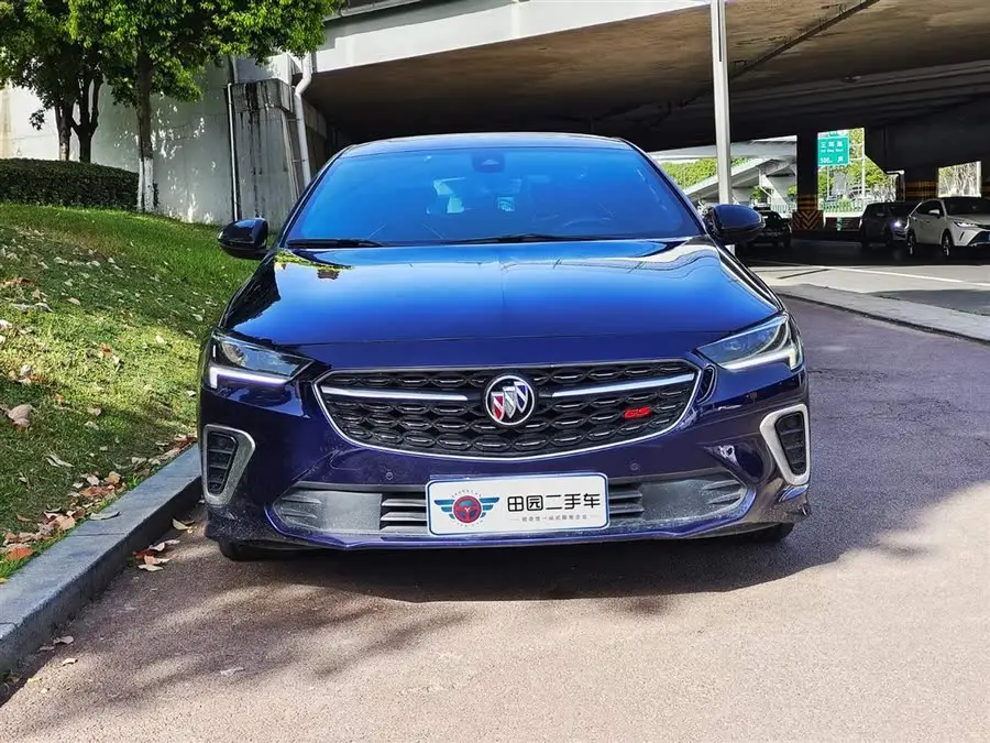 بيوك ريجال 2022 جي إس بريميوم