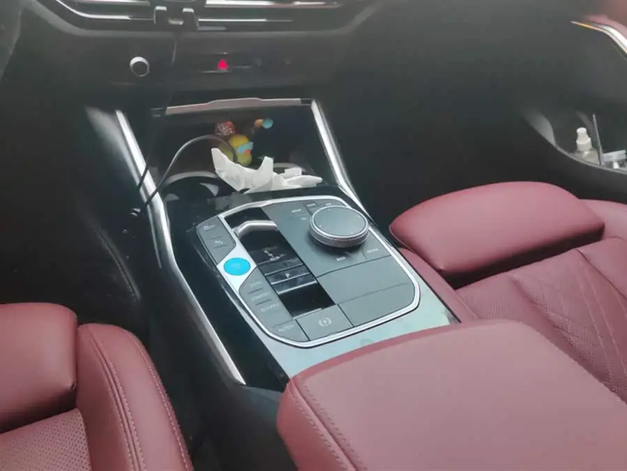 بي إم دبليو i3 2022 eDrive 35 L