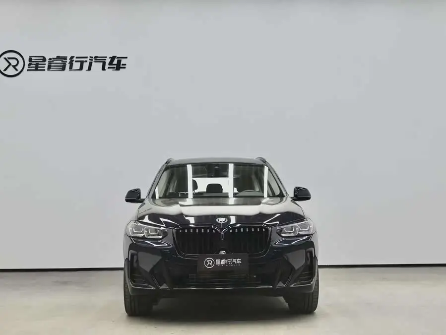 BMW X3 2023 xDrive30i Leading Model M Shadow Package