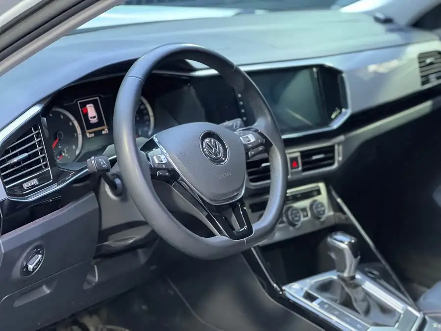 تايرون 2019 330TSI النسخة الفاخرة ذات الدفع الثنائي الوطنية السادسة