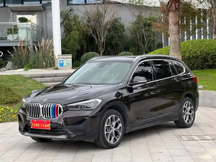 BMW X1 2020 sDrive25Li Leading Edition