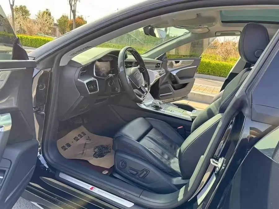 Audi A7 2023 45 TFSI Premium