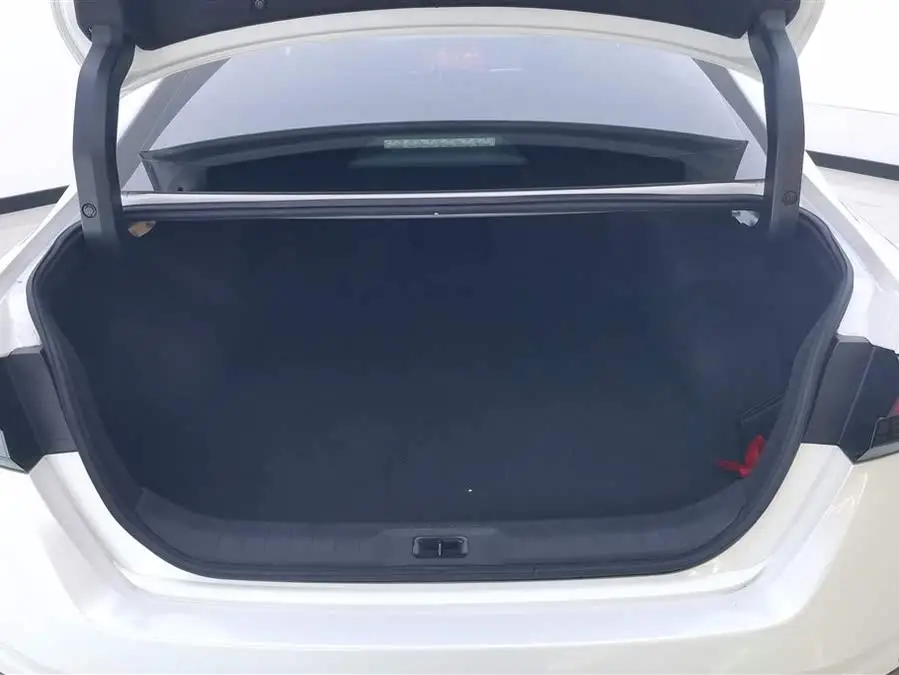  Teana  2022 2.0L XL-Upr Premium Edition