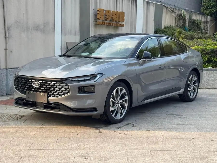 2025 Mondeo 2.0T EcoBoost Ultimate