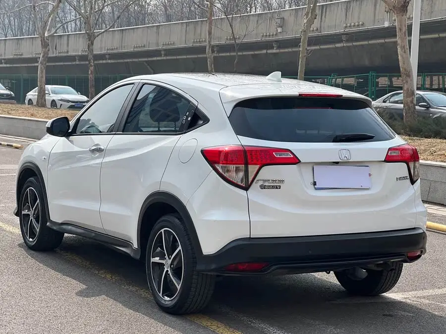 2020 Honda HR-V 1.5L CVT Pioneer Edition