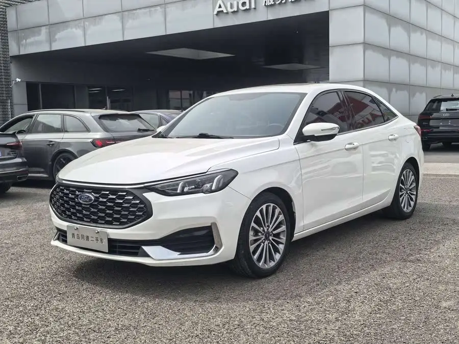 Ford Focus 2021 1.5L Automatic Glory Edition