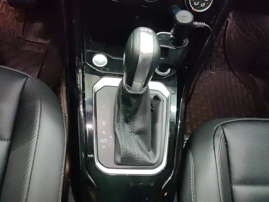 T-ROC 2020 موديل 280TSI DSG دفع ثنائي نسخة الراحة