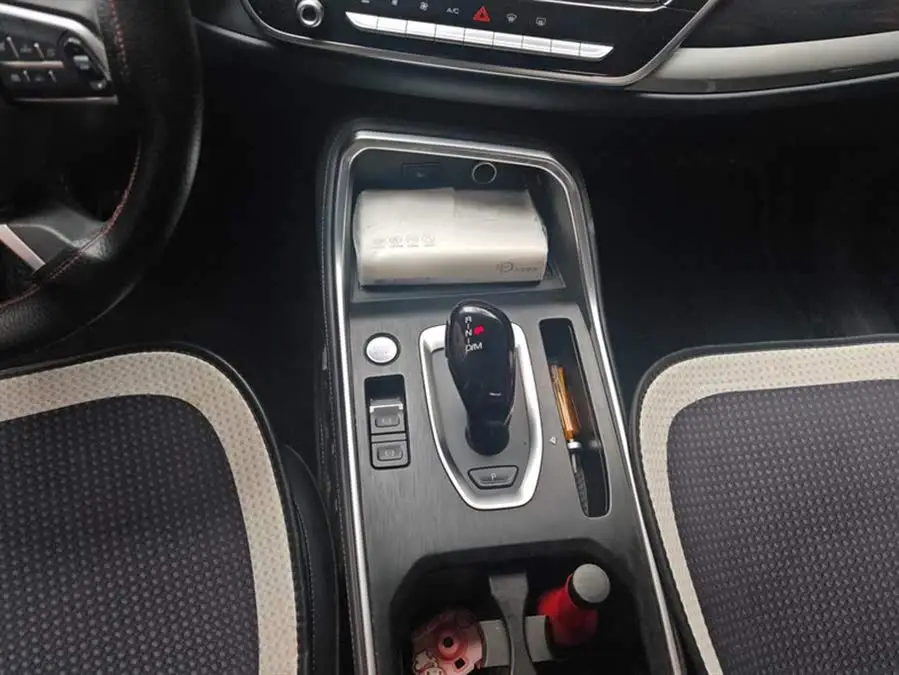 هافال H6 2021 إصدار الاتجاه الوطني 1.5T أوتوماتيكي نسخة المدينة