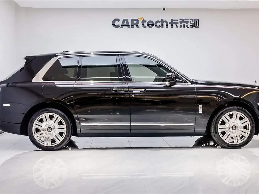 Cullinan 2018 Model Five-Seater