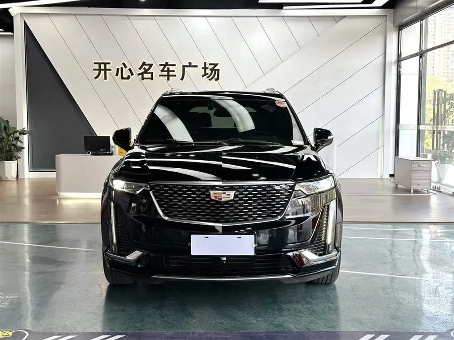 كاديلاك XT6 2021 28T طراز فاخر ذو سبعة مقاعد ودفع رباعي