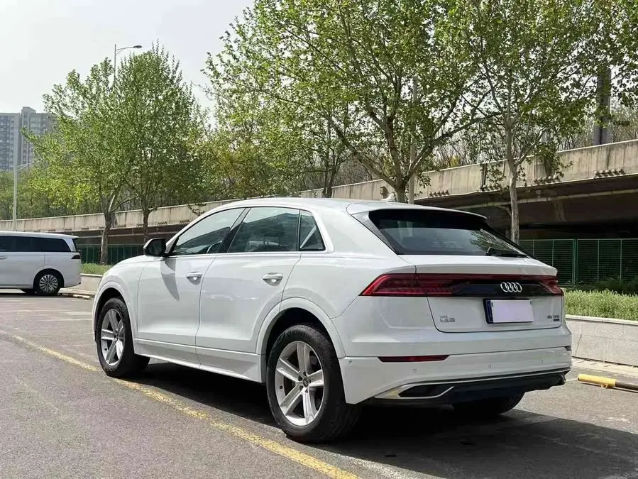 أودي Q8 2019 طراز 45 TFSI الفاخر
