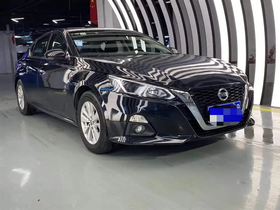 تينّا ٢٠٢١ فئة ٢.٠ لتر XE الحصرية