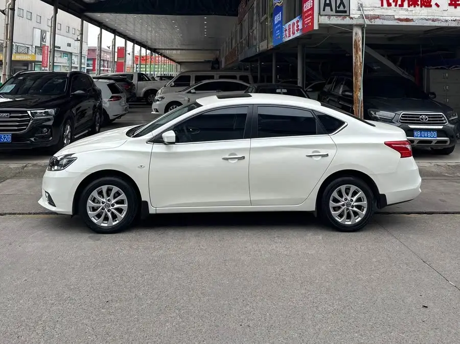 2022 نيسان سيلفي كلاسيك 1.6XL CVT نسخة فاخرة