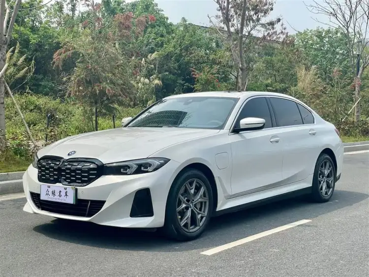 BMW i3 2024 eDrive 35 L