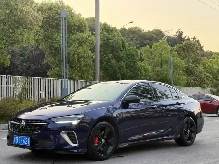 Buick Regal 2021 GS 28T Premium