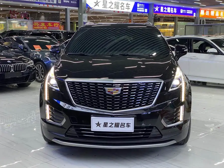 كاديلاك XT5 2020 المعاد تصميمه 28T الفاخرة