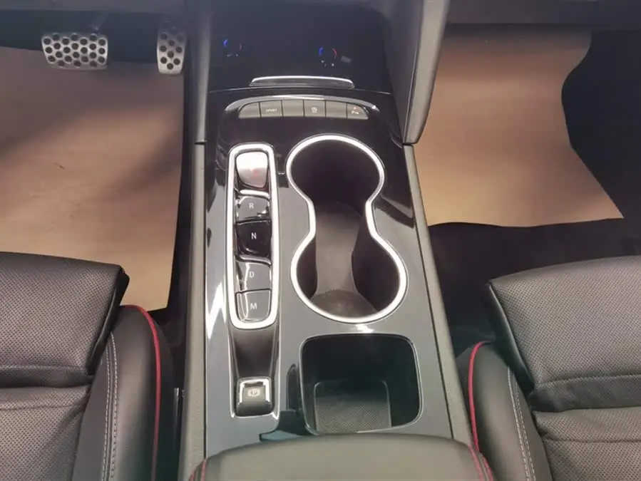 ريجال 2021 موديل مُعدل GS 28T النخبة