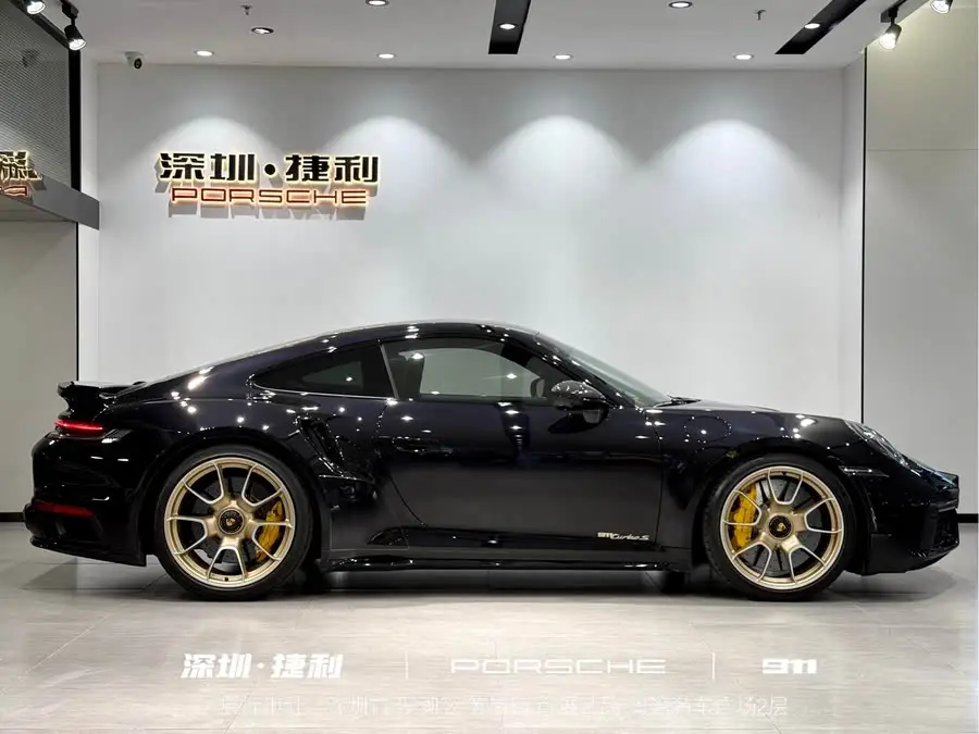 بورش 911 2023 توربو S 3.7T