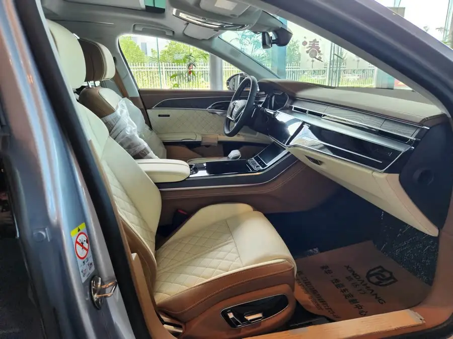 Audi A8 2022 A8L Horch Founder Edition Two-tone Collector's Edition