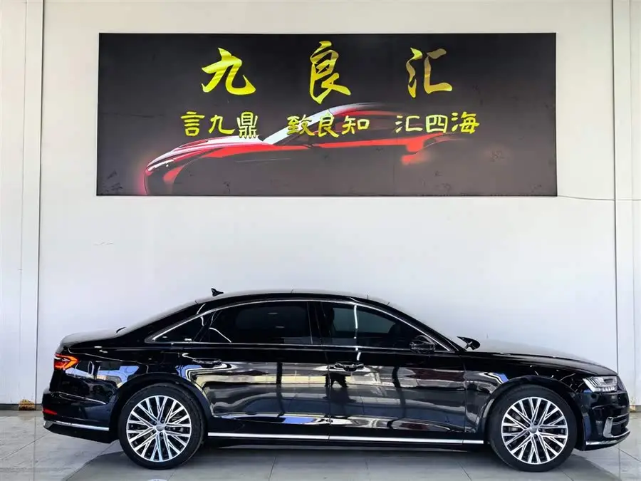 أودي A8 2019 طراز Plus A8L 55 TFSI quattro الفاخرة