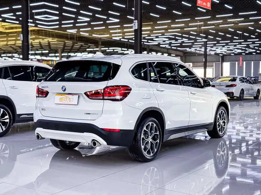 BMW X1 2021 sDrive25Li Leading Edition