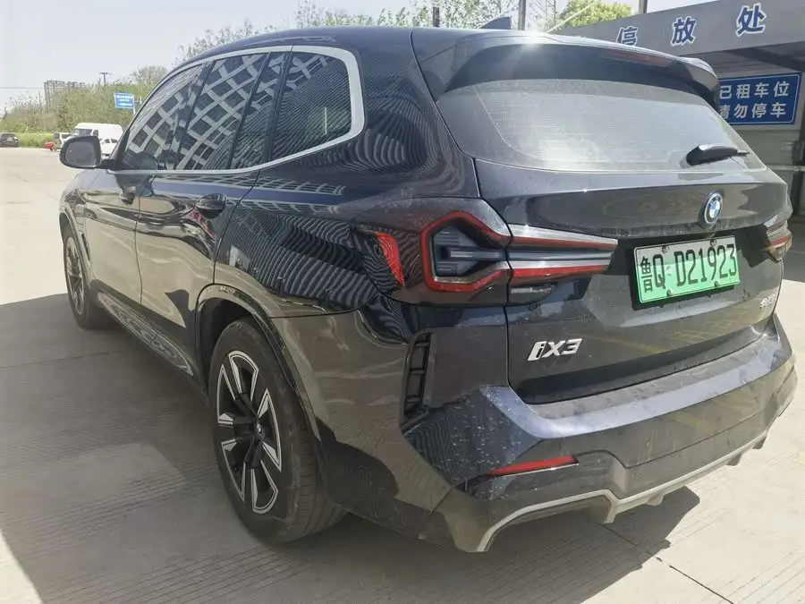 BMW iX3 2022 Facelift Leading Model