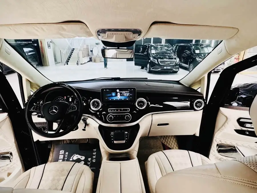 Vito 2020 2.0T Business Edition 7-Seater