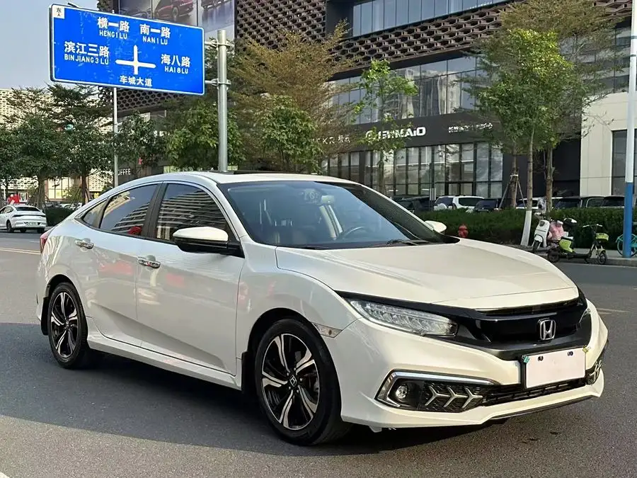 Civic 2019 220TURBO CVT Sport Version National V