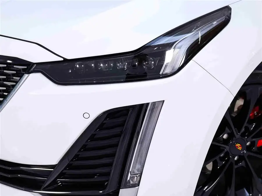 Cadillac CT5 2023 28T Luxury (Standard Version)