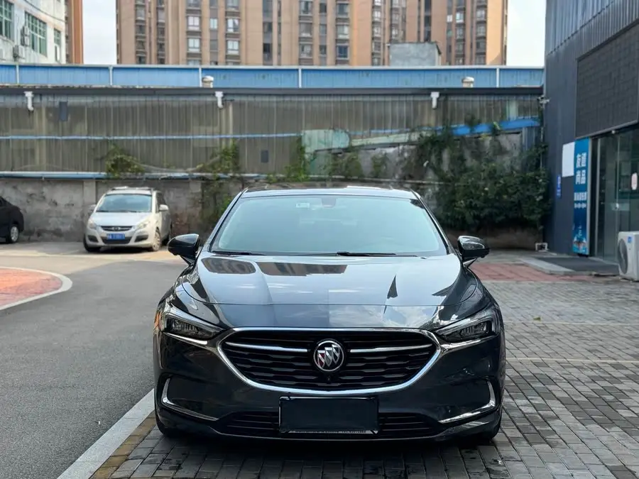 Buick LaCrosse 2020 652T Luxury