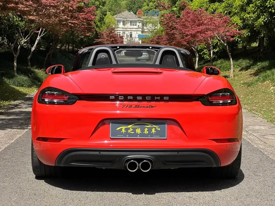 Porsche 718 2020 Model Boxster 2.0T