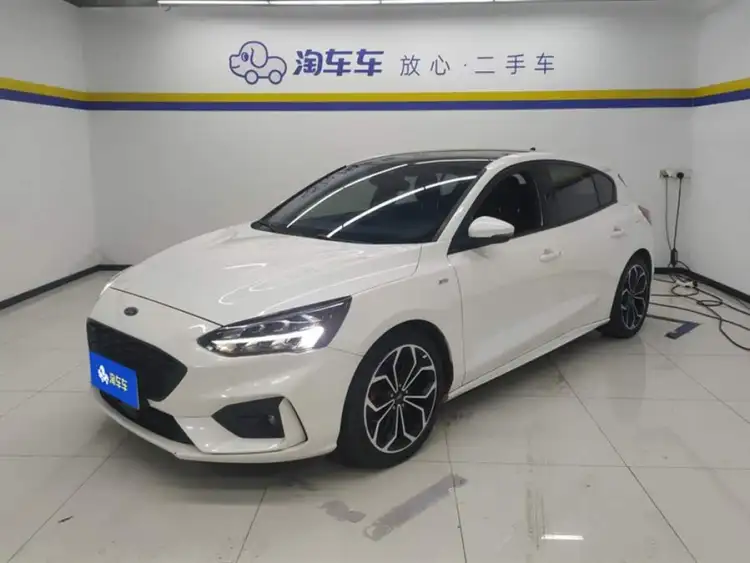 2020 Ford Focus 2.0L EcoBoost 180 Automatic ST Line