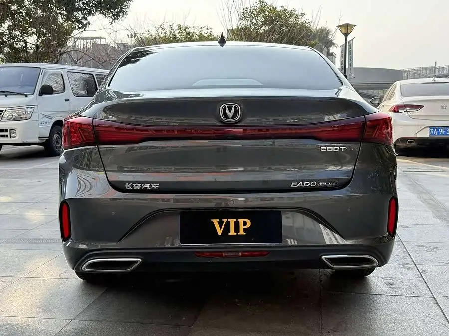 إيدونغ 2022 بلس بلو ويل NE 1.4T GDI DCT النسخة المتميزة