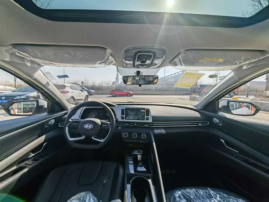 إيلانتر 2023 1.5 لتر CVT GLX النخبة