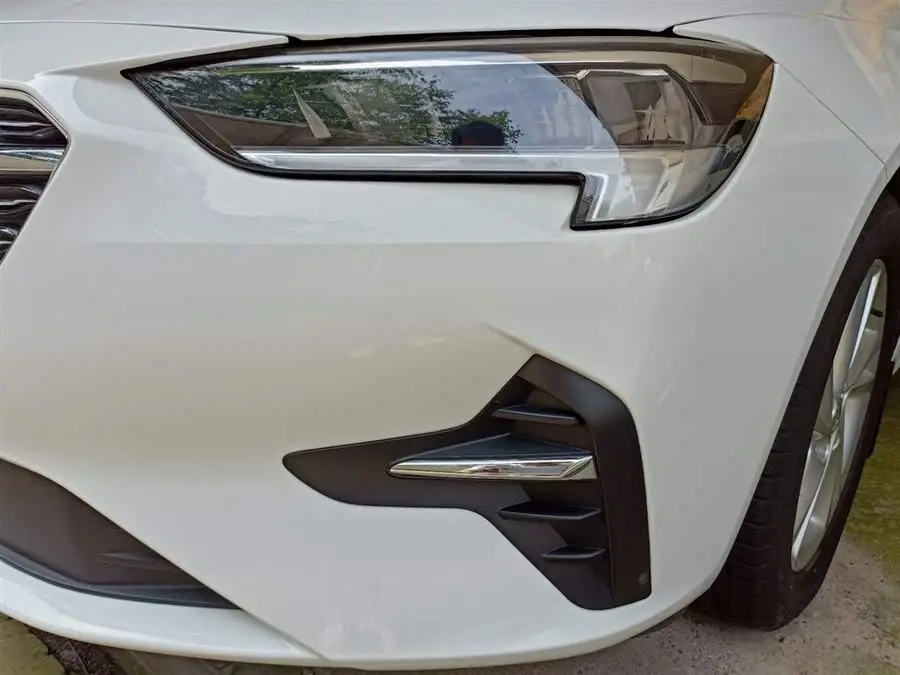 بيوك ريجال 2021 طراز 552T النخبة