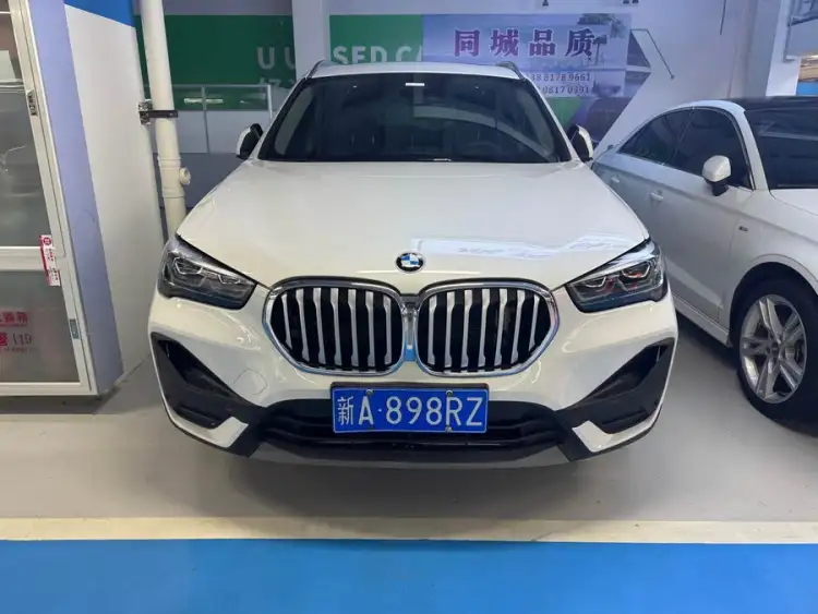 BMW X1 2022 sDrive25Li Leading Edition