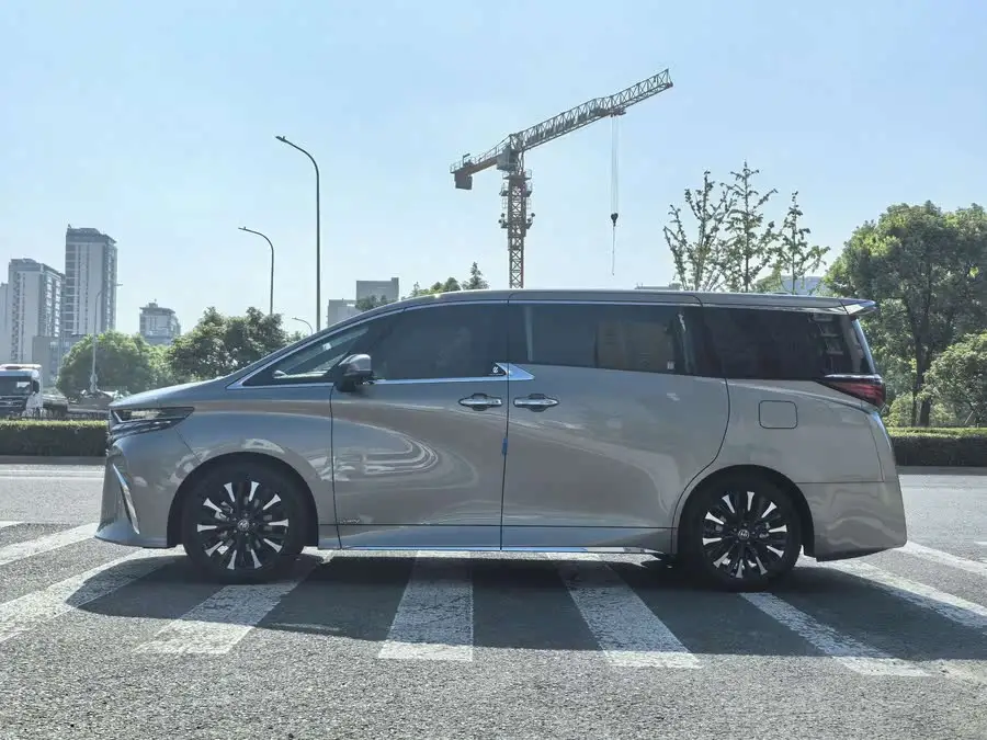 إلفا 2024 مزدوجة المحرك 2.5 لتر النسخة الممتازة