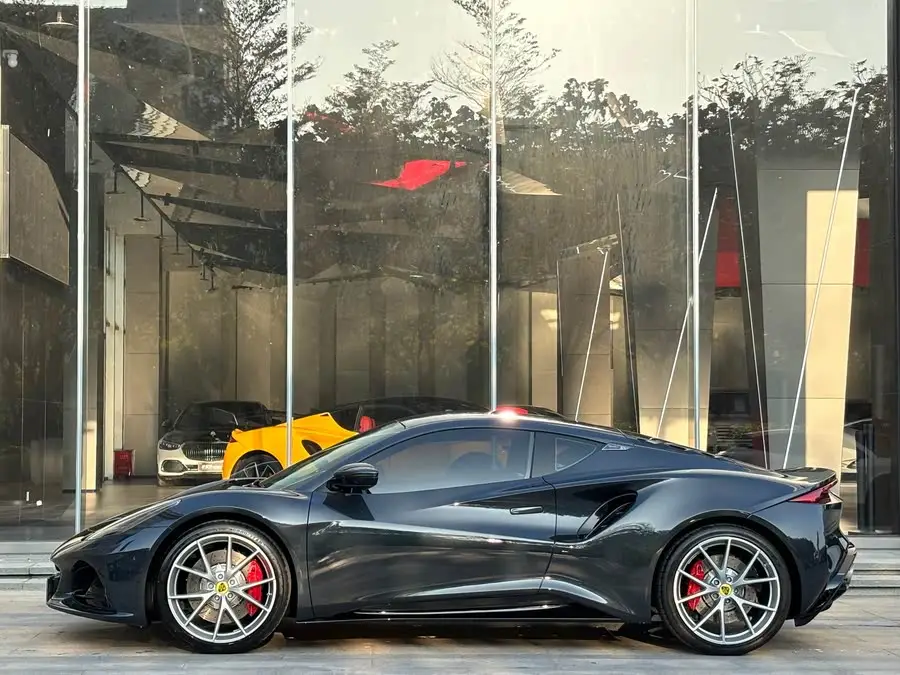 إيميرا 2021 2.0T DCT النسخة الأولى