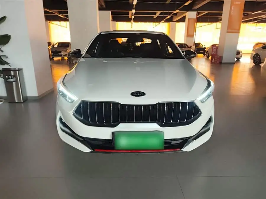 كيا K3 2019 1.4T DCT GT-Line النسخة الرياضية الذكية