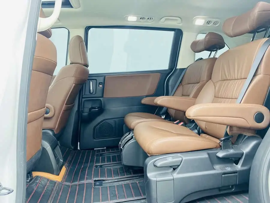 2024 Odyssey 2.0L e:HEV Sharp Edition